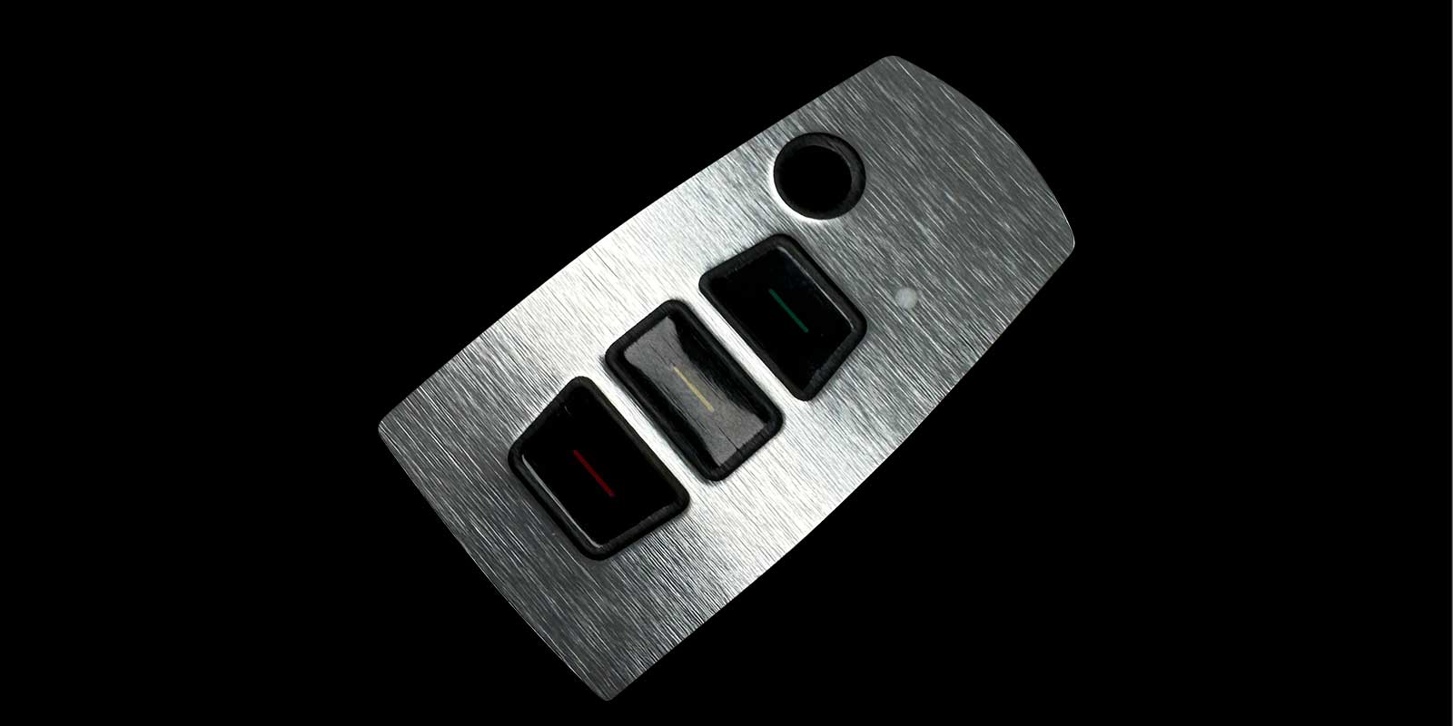 mentec® Folientastaturen-by-mentec-auch-in-Alu-gebuerstet